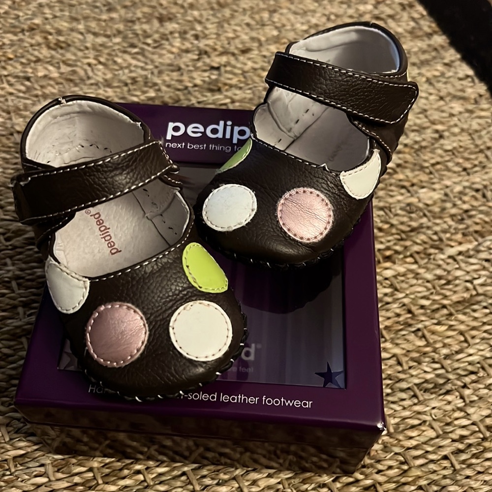 Baby Girl shoes, brown